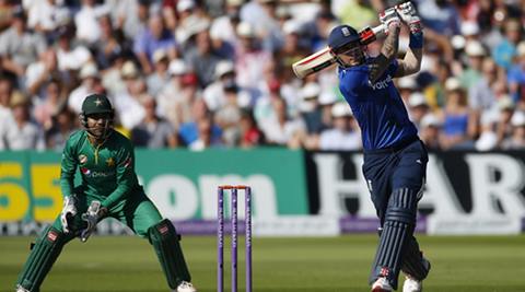 England hammer Pakistan to world-record 444: How Twitterati reacted to the mauling