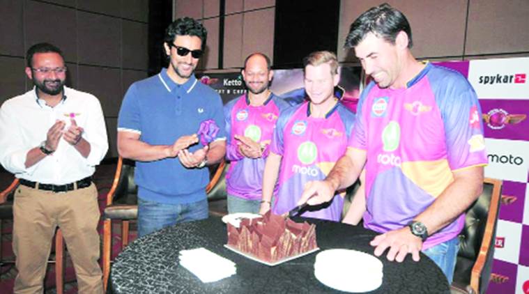 ‘Supergiants On Wheels’: Rising Pune Supergiant unveil van for cricket enthusiasts