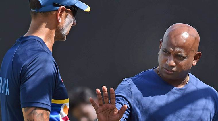 Sri Lanka selectors step down after loss to India