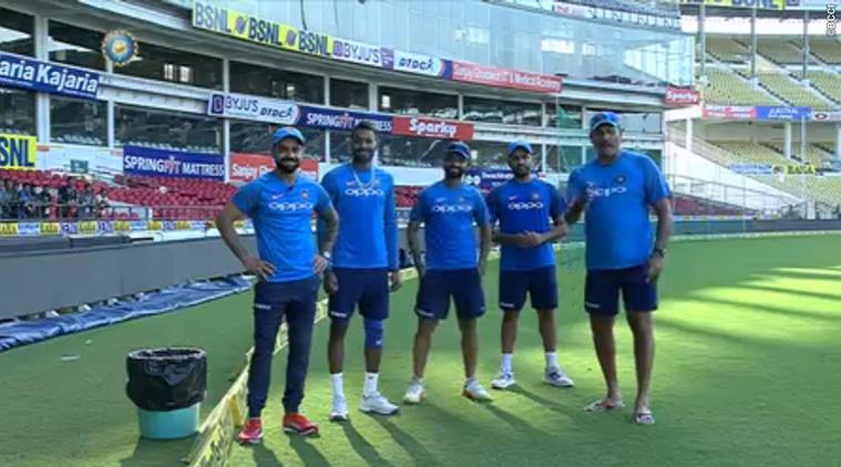 Team India join hand to support ‘Swachhata Hi Seva’ movement before Nagpur ODI